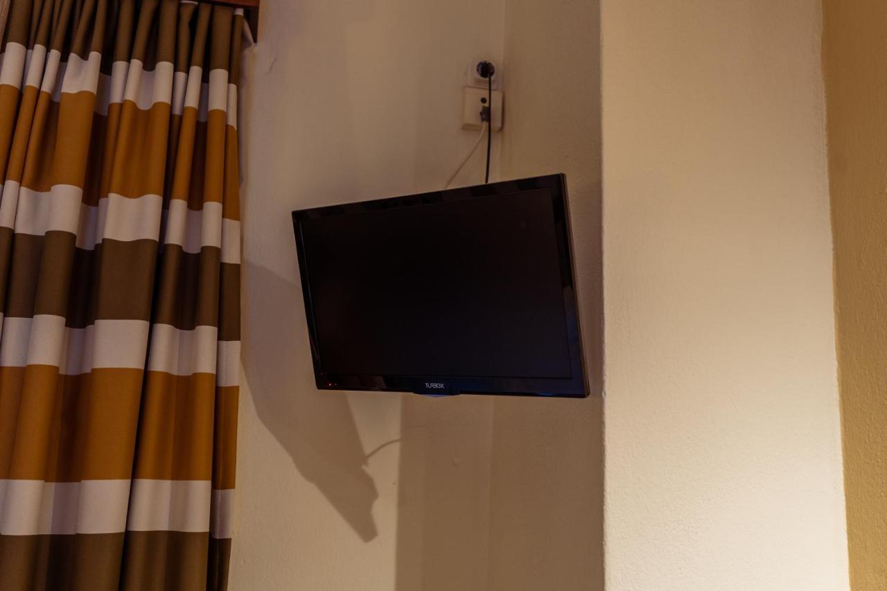 Hotel Zeus Áfitosz Kültér fotó