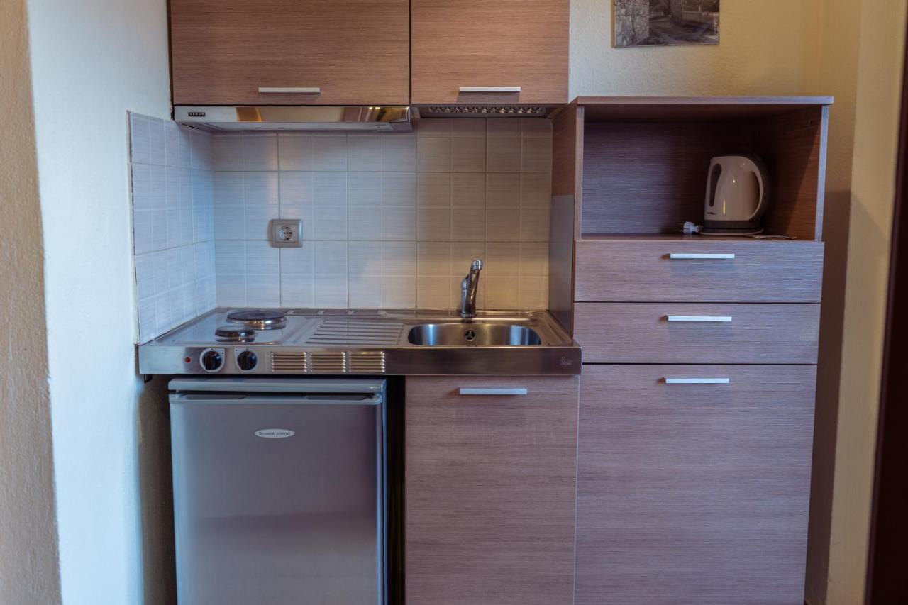 Hotel Zeus Áfitosz Kültér fotó