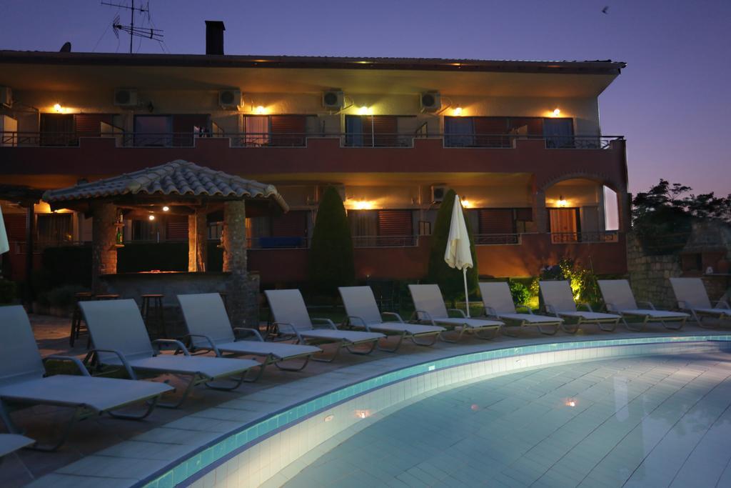 Hotel Zeus Áfitosz Kültér fotó