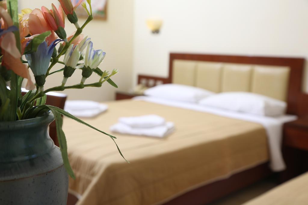 Hotel Zeus Áfitosz Kültér fotó