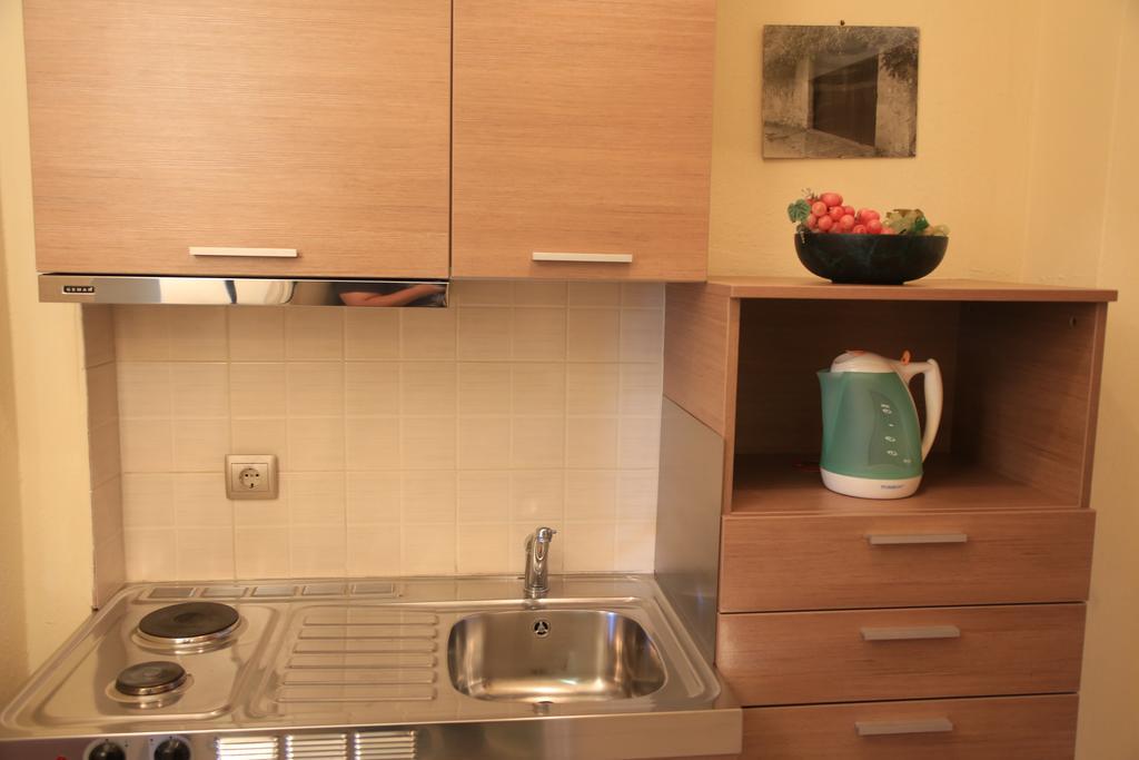 Hotel Zeus Áfitosz Kültér fotó