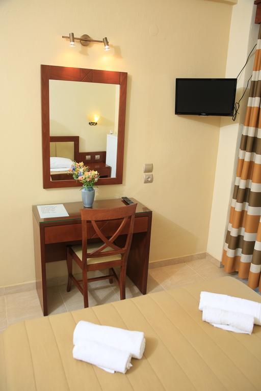 Hotel Zeus Áfitosz Kültér fotó