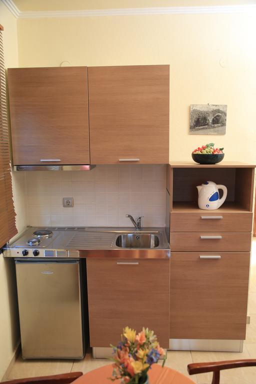 Hotel Zeus Áfitosz Kültér fotó