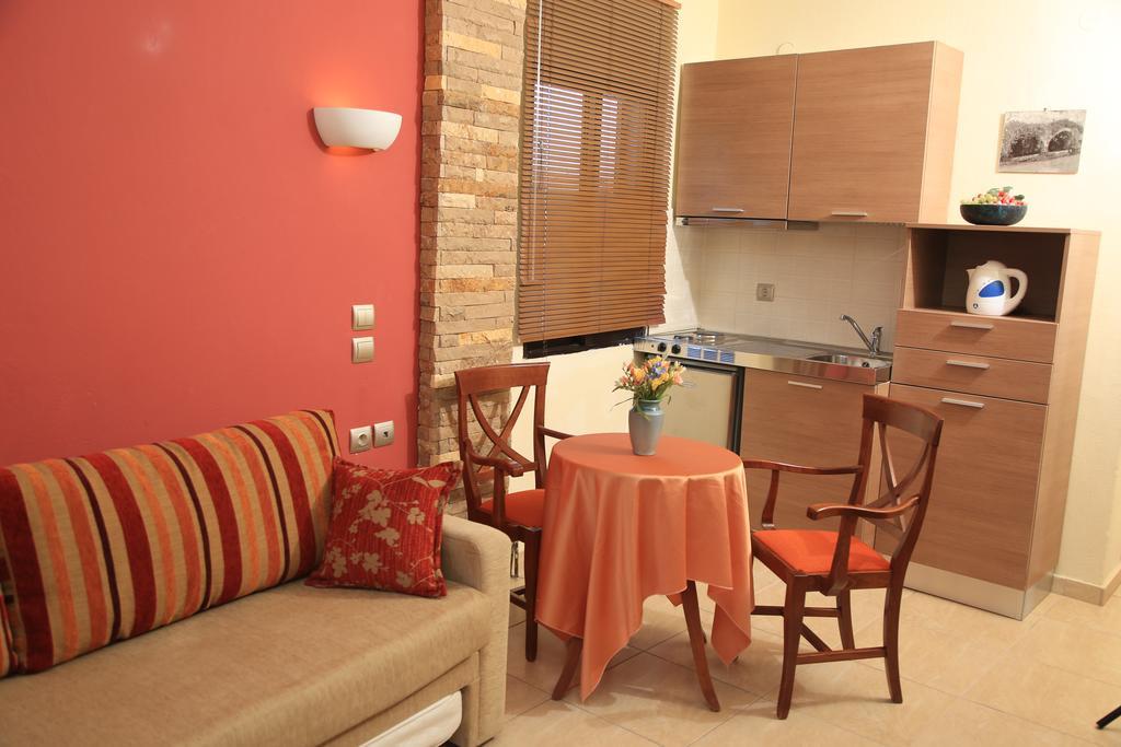 Hotel Zeus Áfitosz Kültér fotó